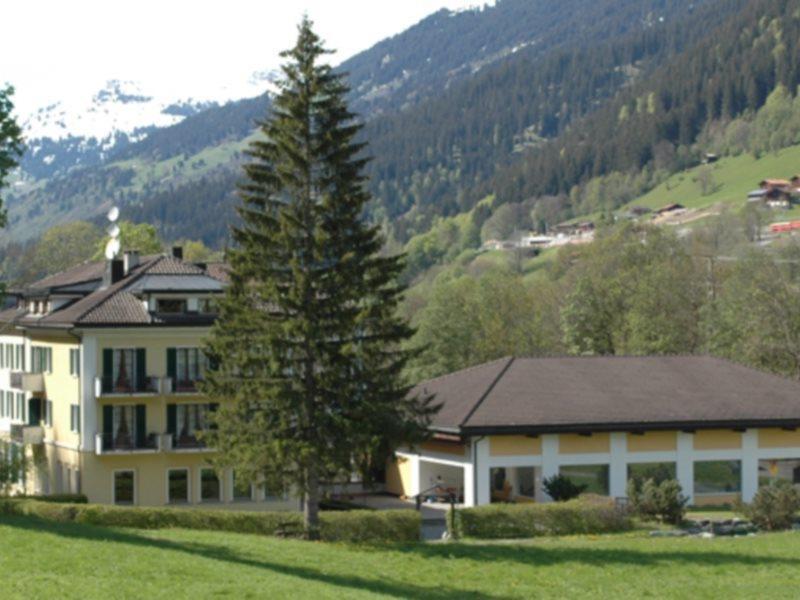 קלוסטר Alpenbad Hotel Bad Serneus מראה חיצוני תמונה
